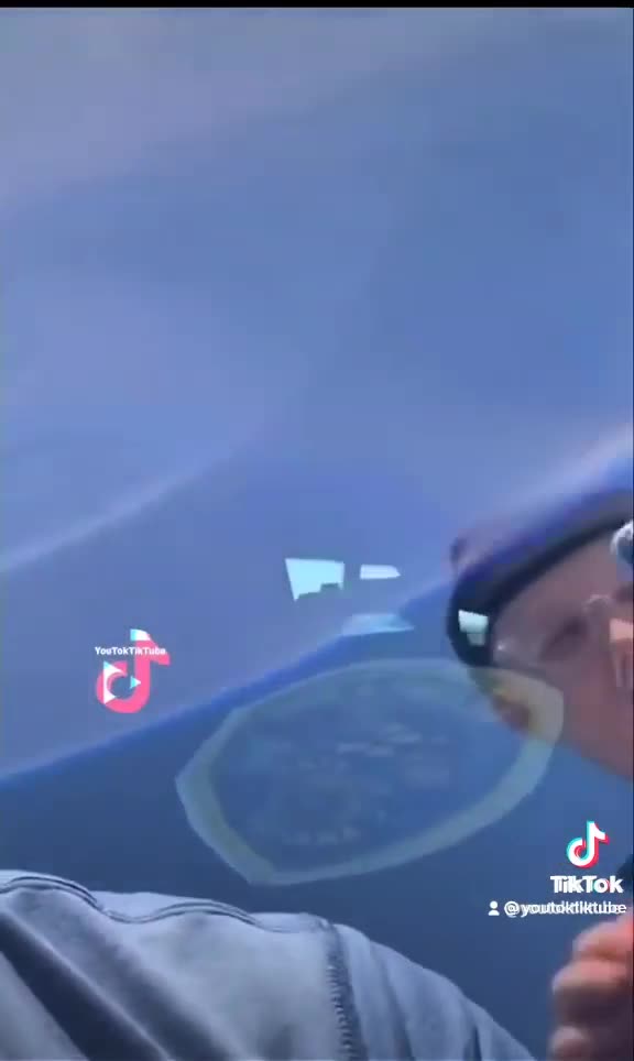 RESISTING ARREST 😝WEDNESDAY 9/3/25