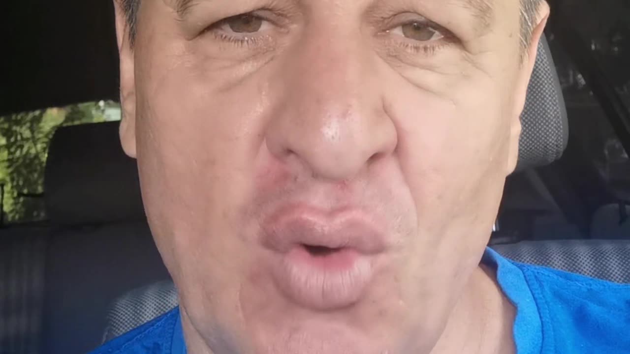 4 moțiuni contra lui Bolojan