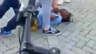 Bully gets knocked out for trying to intimidate man, Instant Karma