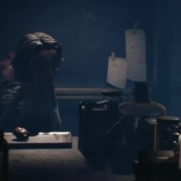 I thought I could slip through when she was writing on the board))) #crazy #gaming #horror #creepy