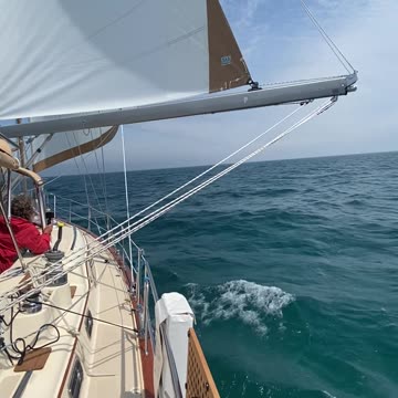 Sailing Through Grays Reef Passage on Lake Michigan in June, ‘25 #sailing #greatlakes #lakemichigan