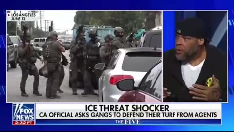 Tracking ICE agents with glitter bombs