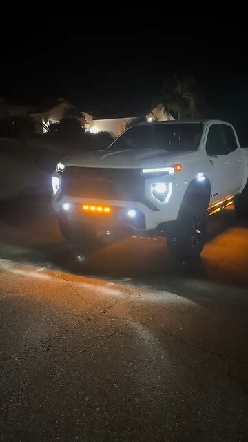 GMC Canyon AT4X Custom DRLs / Trail Lights