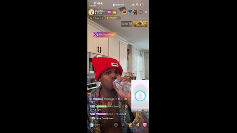 SUPABIHH TALKS WITH TRINA B ON THE GOVERNMENT , TRUMP AND MORE BIGO LIVE