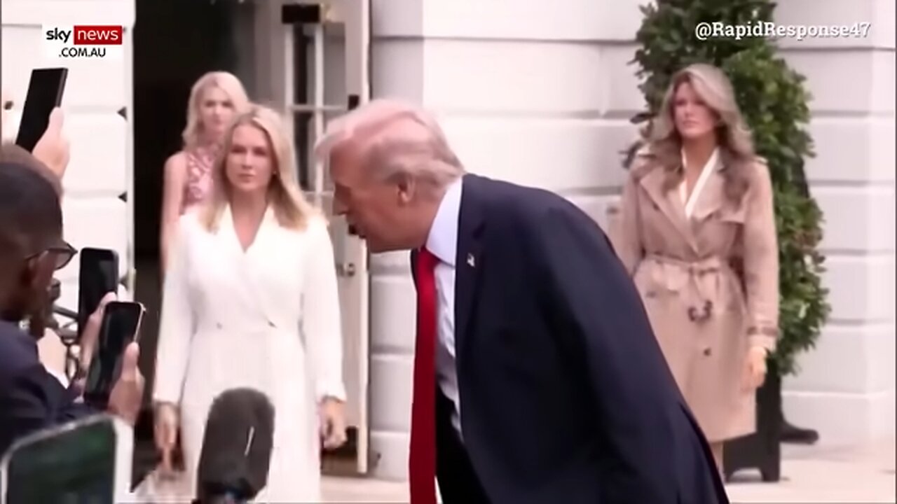 Trump savagely snaps at ‘second-rate’ reporter’s lack of ‘common sense’