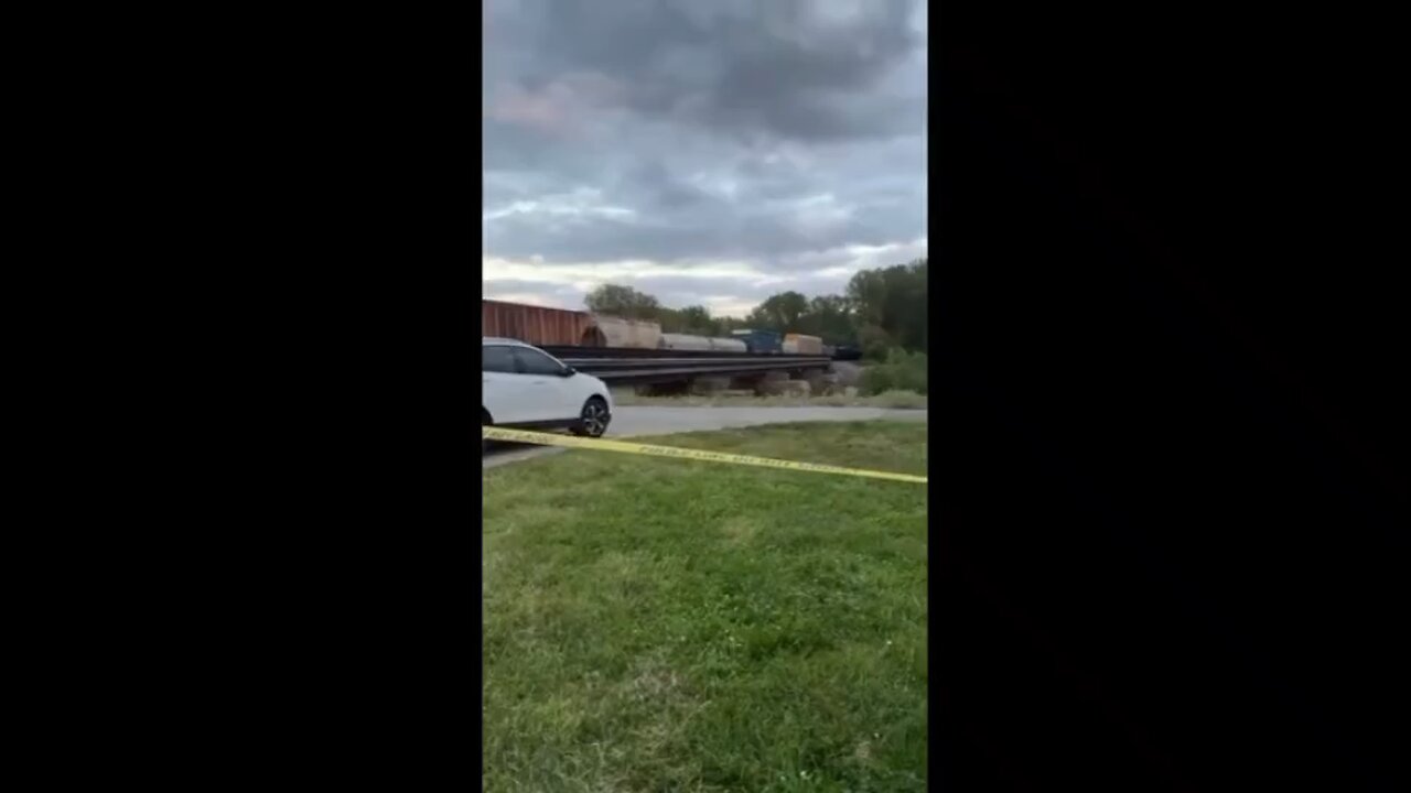 Train Strikes Pedestrians in Fremont, Ohio; Search Underway Along Sandusky River