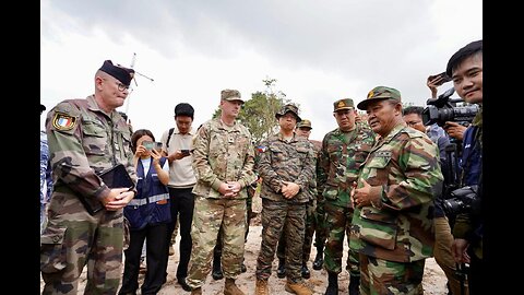 BREAKING NEWS :Thai soldiers have indeed captured 20 Cambodian soldie.
