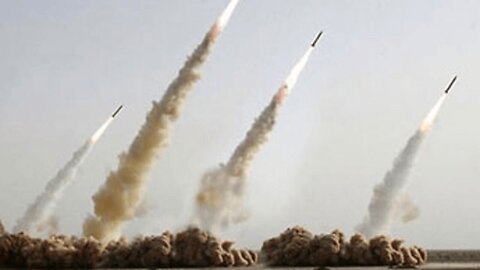 Airline Passengers Over Saudi Arabia Captured The Launch of Ballistic Missiles From Iran