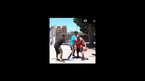 I thought broos know basketball 🤣🤣🤣