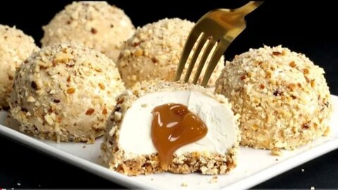 I could eat it 3 times a day ! The best flourles dessert 💕💞🥰❤️❤️❤️❤️!!!