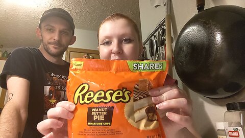 Reeses Peanut Butter Pie Miniature Cups Taste Test