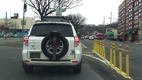 Toyota Rav4 and Chevy Traverse
