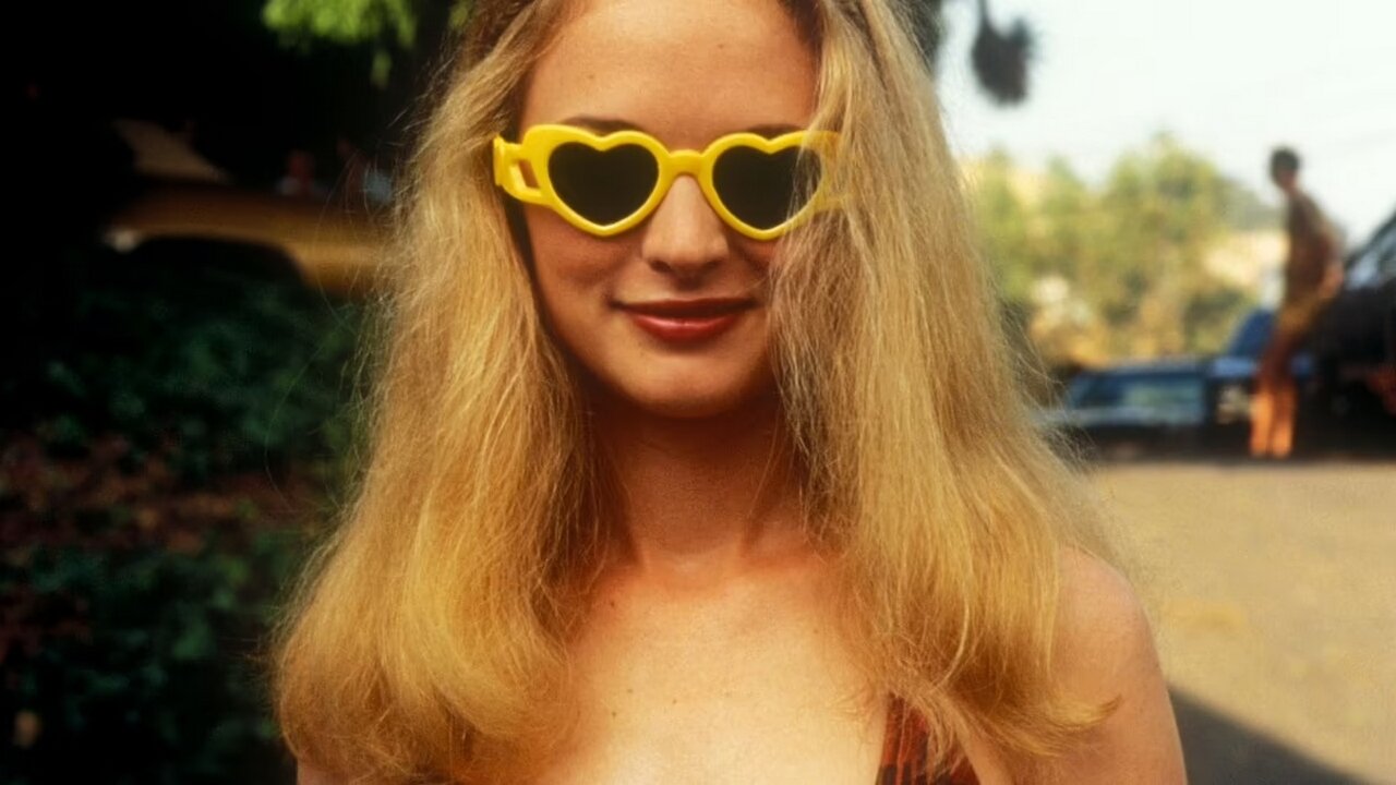 Heather Graham Wows Fans at 55!