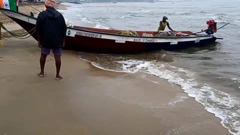 Life of Fishermen on the Arabian Sea Coast | Tamil Nadu, India