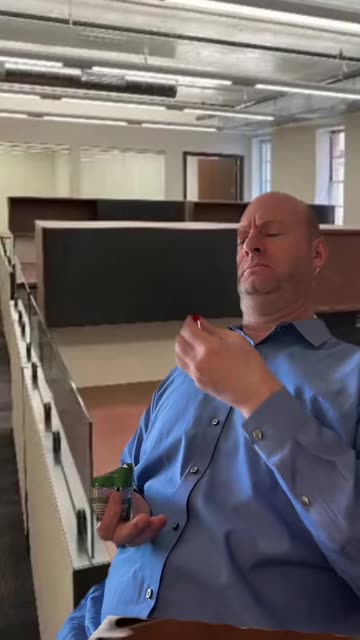 10 Types of Office Workers