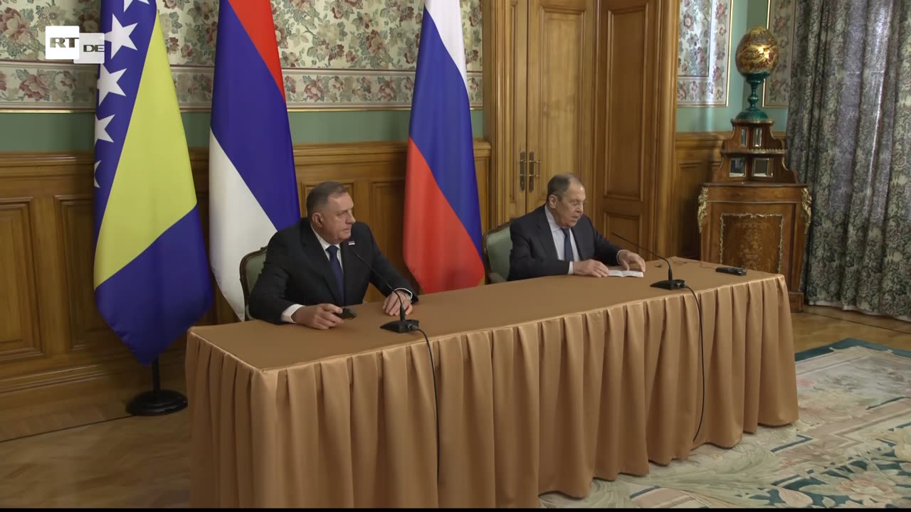 LIVE: Lawrow und Dodik geben gemeinsame Pressekonferenz in Moskau