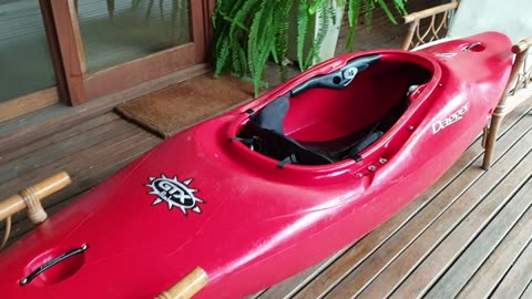 Dagger GT Kayak-Refurbishment