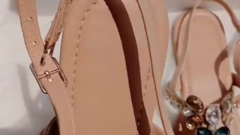 Ladies Sandal Slipper & Comfort Footwear | Ladies Shoes Wholesalaer | Ladies Shoes Market