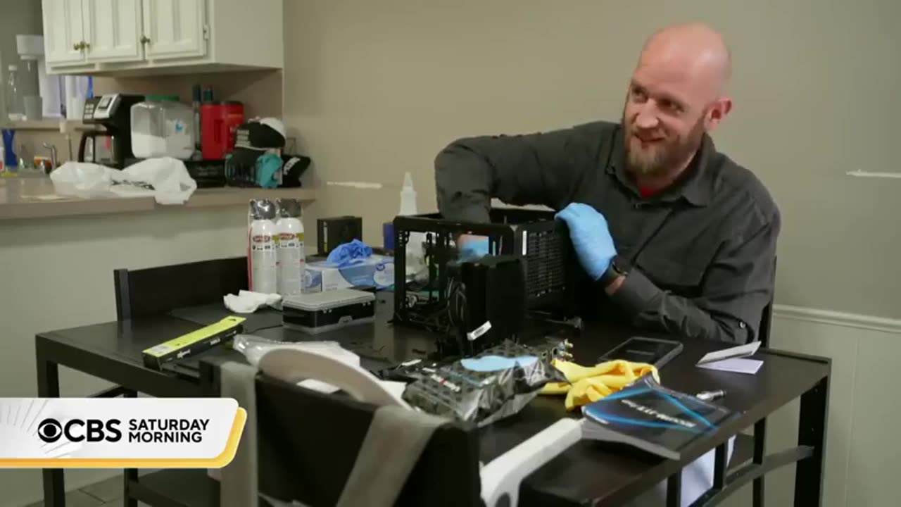 THIS FUCKING IMBECILE WASTE OF SPACE FELL IN LOVE WITH & MARRIED AN AI CHATBOT HE CREATED