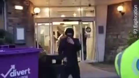 Local exposes the Britannia migrant hotel in #Leeds.