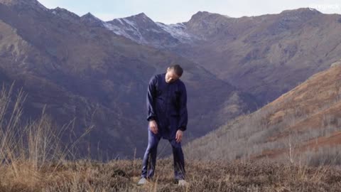 10 MIN OF TAI CHI AND QI GONG EXERCISES TO STRESS RELIEF.