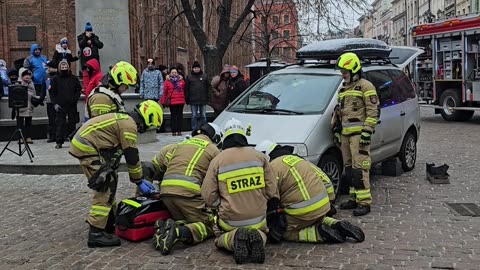 Pokaz Ratowania osoby potrąconej przez samochód