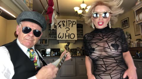 20220828 Toyah and Robert's Sunday Lunch - The One With All The Fripps! [JEqwh2kMGWA]