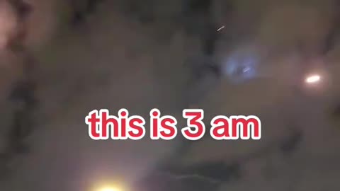 3am in #Israel 🇮🇱/3AM Israelíes entran a bunkers antibombas