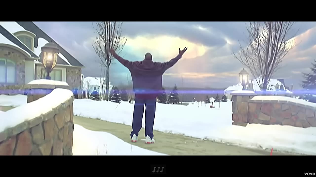 Owl City - Vanilla Twilight (Official Music Video)