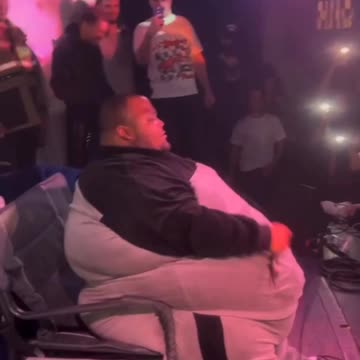 Dave Blunts Hands Out the N-Word Pass at His Show – Internet Goes Wild!