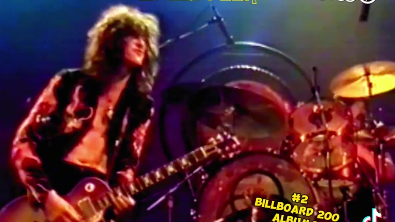 BLACK DOG - LED ZEPPELIN LIVE 1975