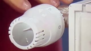 tvnowcy odpowietrzają grzejnik?