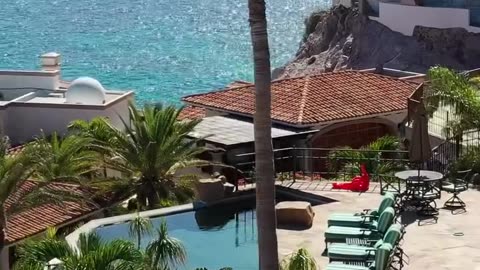 Ultimate Guide to Luxurious Beachfront Villas and Rentals in Cabo San Lucas