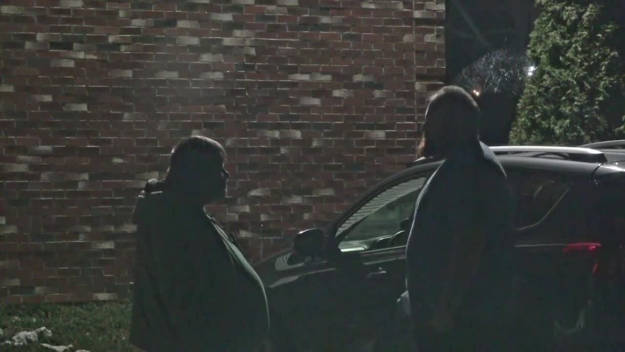 City Of Deerfield, New Hampshire Employee Comes To Meet Live Decoy For Sex (Manchester, NH)
