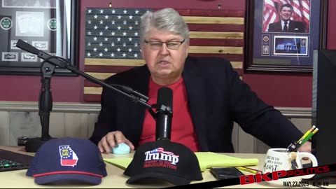 Trump Reshapes America’s Divide, Georgia Turns Blue, Putin Goes ‘Crazy,’ and Macron Gets Slapped!