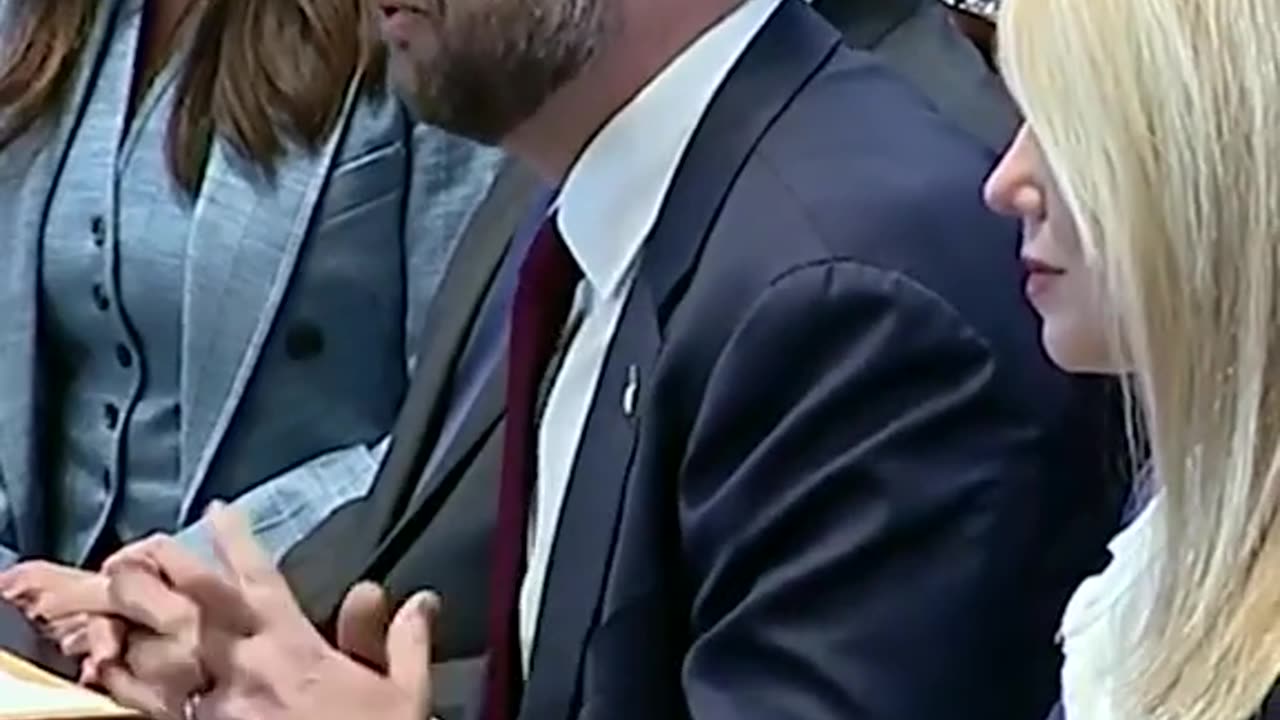 JD Vance - To The Press