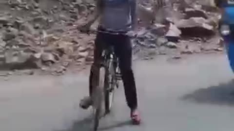 Funny Moments Caught on Camera - Automatic Laugh!