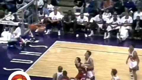 MANUTE BOL 2m31cm 6 TRIPLES EN UNA PARTE