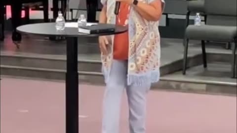 Broken Bread Feeds Thousands: A Messiah's Miracle - Pastor Phyllis Underwood