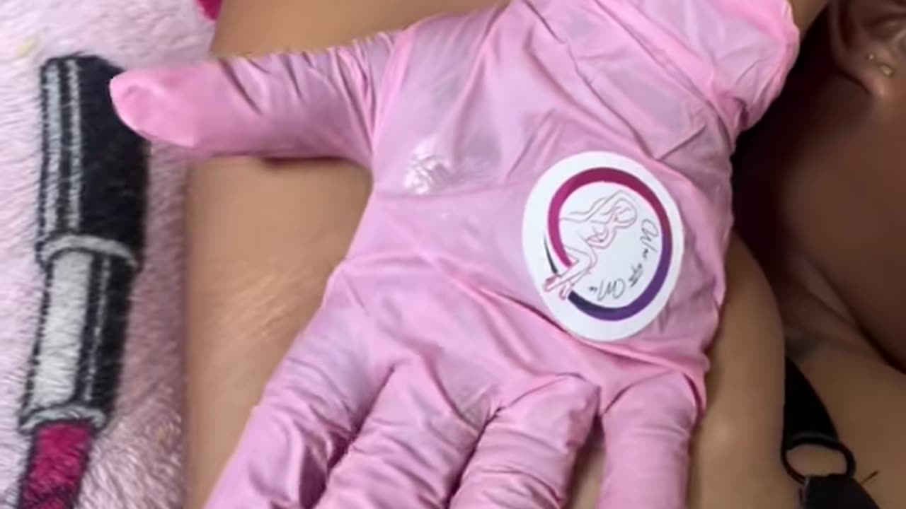 Underarm Waxing Using Sexy Smooth Lemon Kiss Hard Wax | Watch @waxing_with_mie in Action!