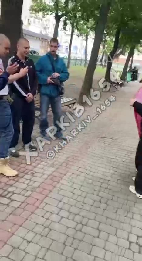 In Kharkov, young people staged a photo shoot with a Nazi flag