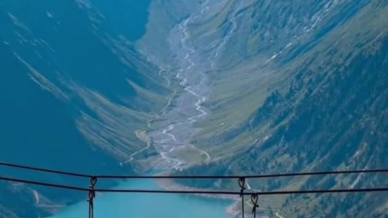 Above the World, Lost in Thought