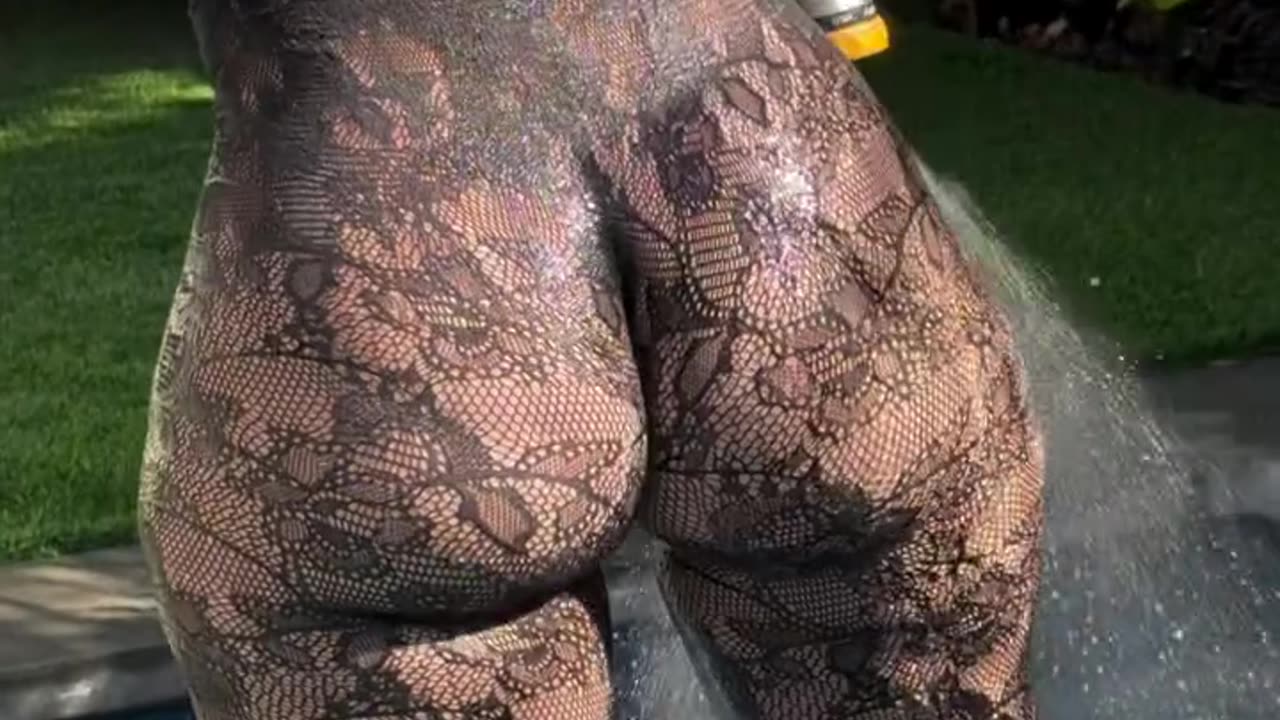 🍑 Refreshing On A Hot Day 💯🔥