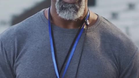 Steelers' Rodgers Injures Hand, Sits Out 2nd Half