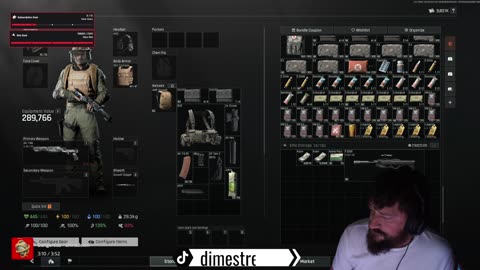 WARZONE LOOTING AND KILLING