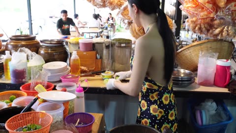 Sexy supermodel Making Tasty Chicken 🐔🍗|Thai superfood 🇹🇭🇹🇭🇹🇭