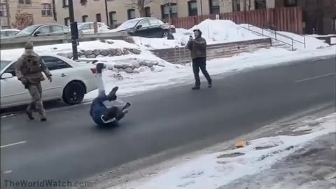 Federal agents PUMMELED a leftist