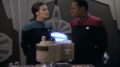 Star Trek Deep Space Nine s01e08 - The Passenger