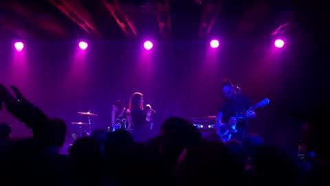 Lacey Sturm-I'm So Sick (Flyleaf song) (live in Phoenix, Arizona)
