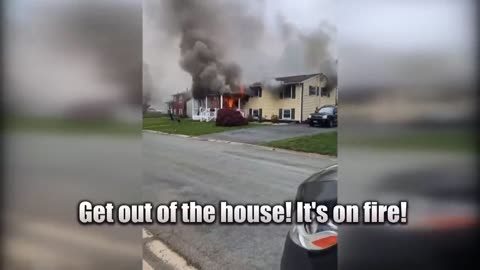 Woman Sets Her House on Fire Then Sits to Watch It Burn: Cops